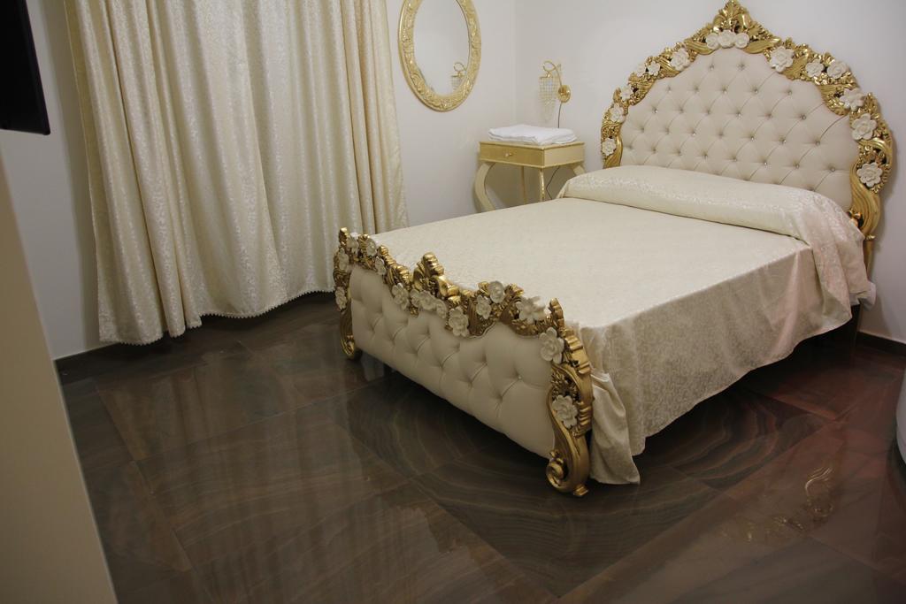 Maria Francesca 3* Naples
